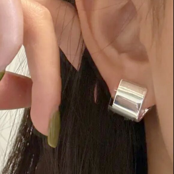 Bold Geometrical Silver Earrings. 925 Sterling Silver. #1110 - Picture 1 of 5
